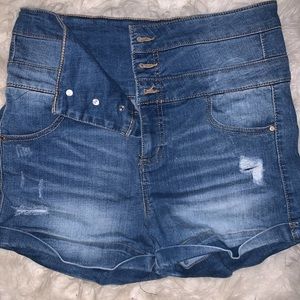 Super High-rise Shorts